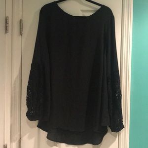 NWT Top with lace detail on sleeve